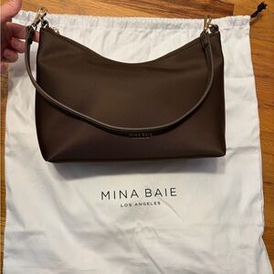 Mina Baie - Addison Nylon